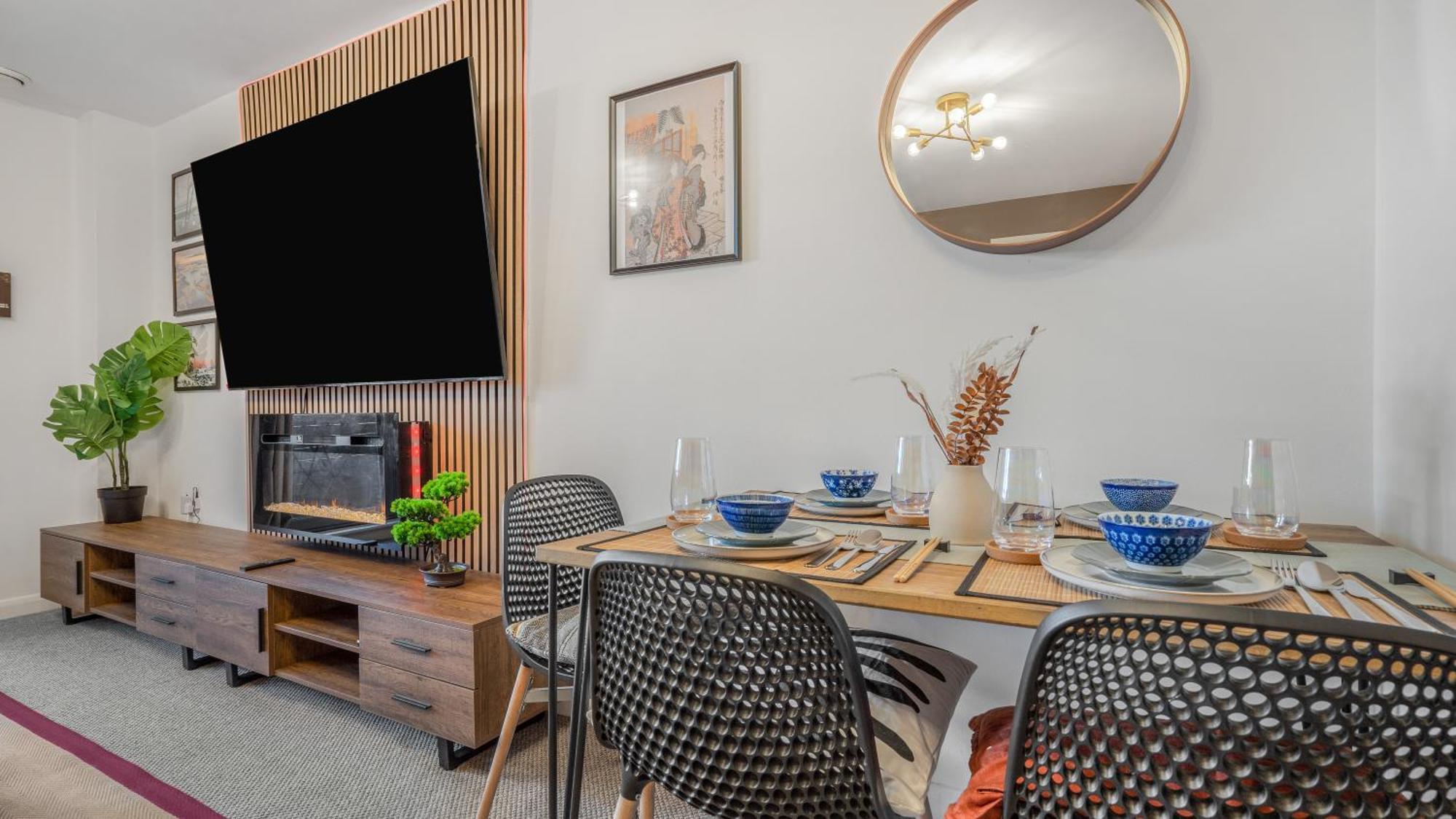 Japanese Suite 2Bed 2Bath, Free Park, Netfix, 75 Inch Tv, Games - City Centre- Maihom Birmingham Exteriér fotografie